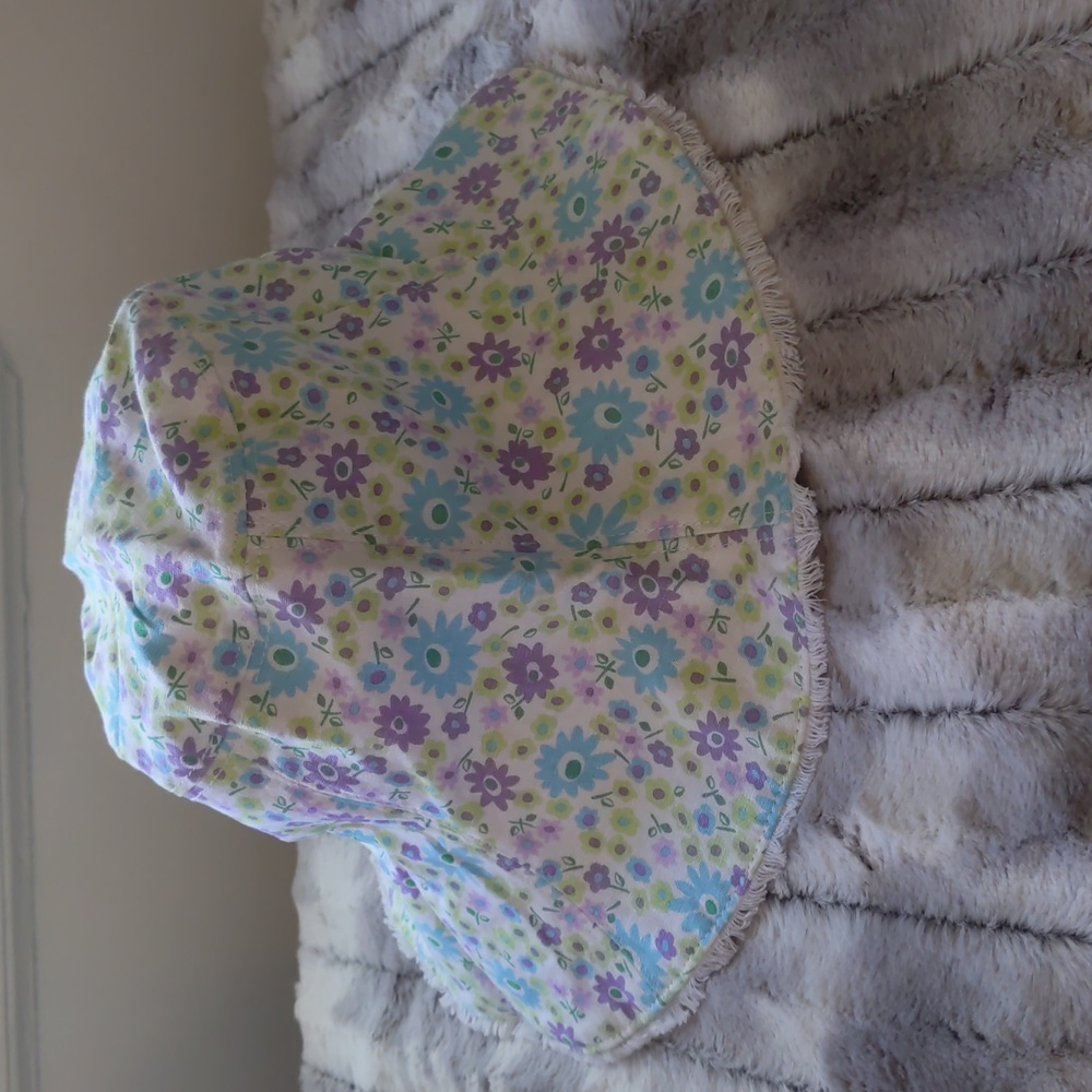 Pretty Bucket Hat - Picture 3 of 5
